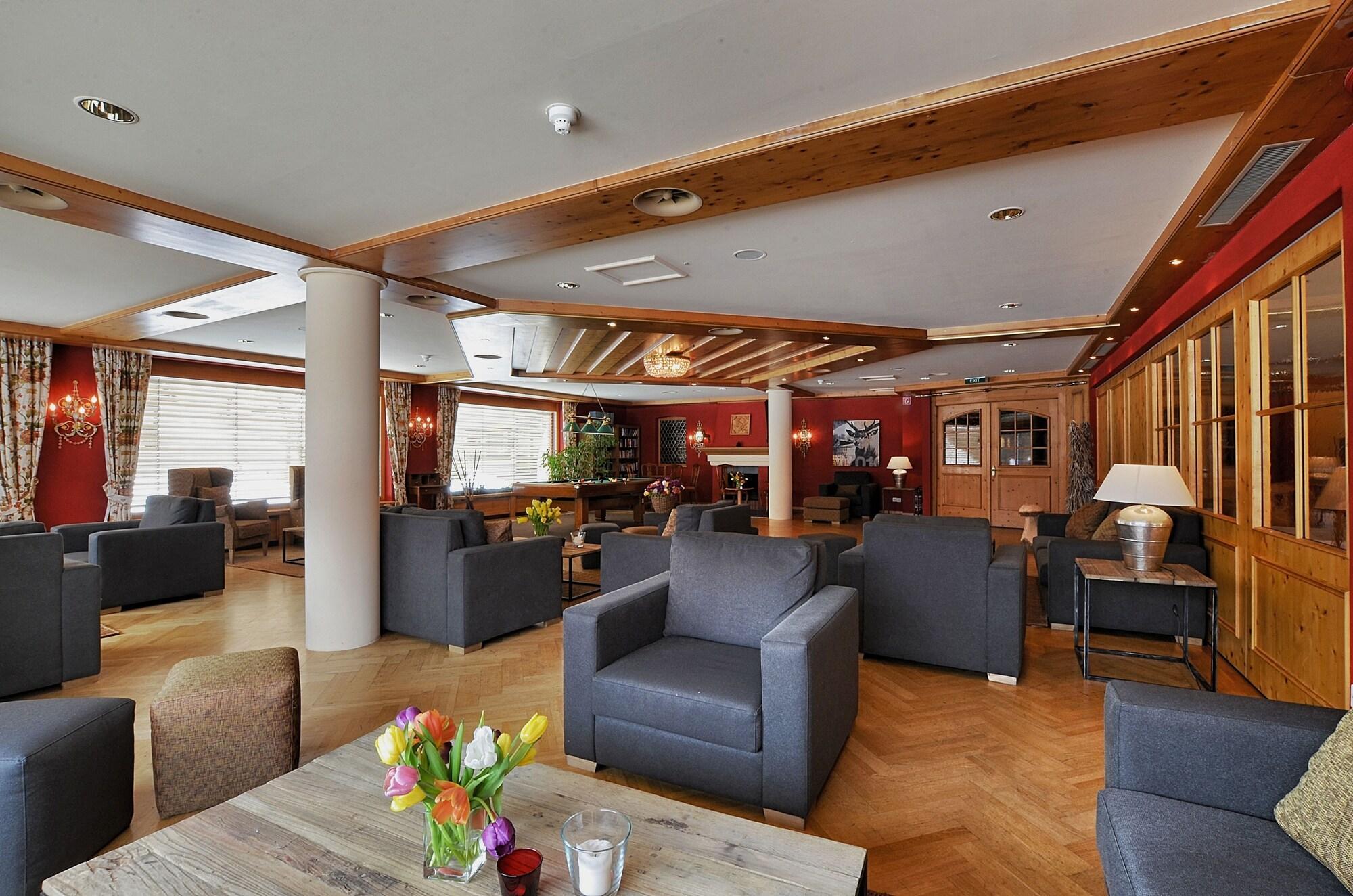Silvretta Parkhotel Клостерс Екстер'єр фото