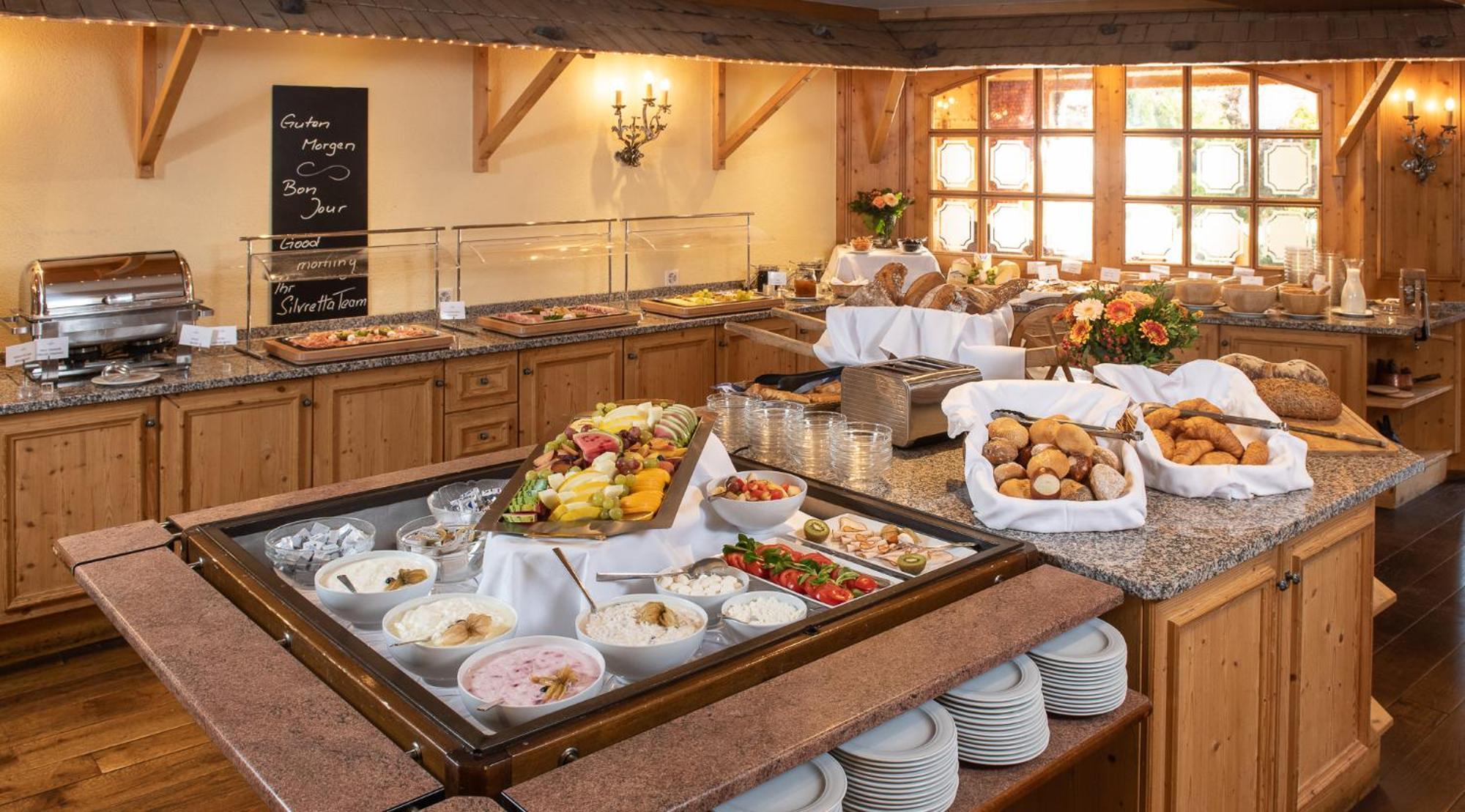 Silvretta Parkhotel Клостерс Екстер'єр фото